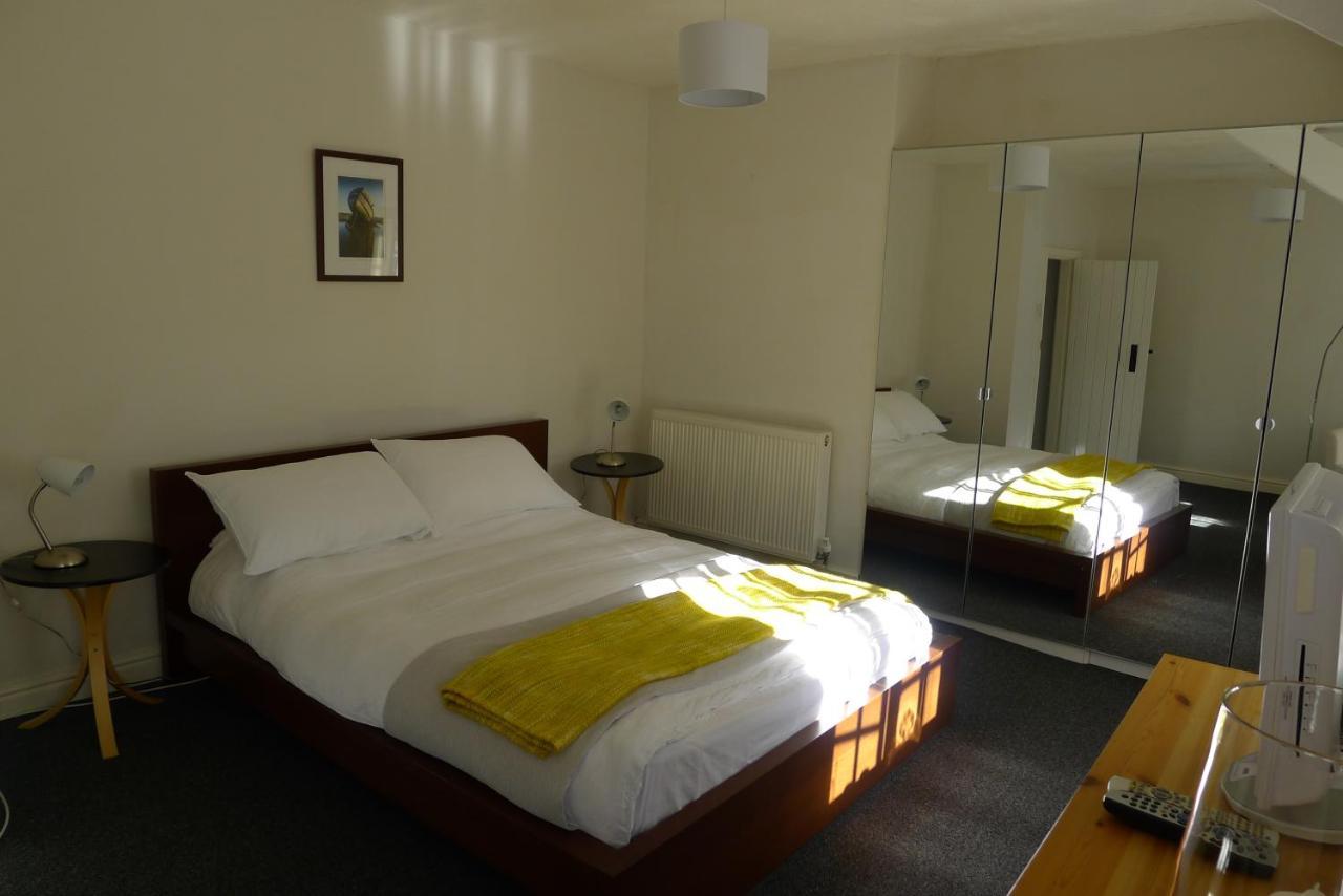 Totters Townhouse Villa Caernarfon Buitenkant foto